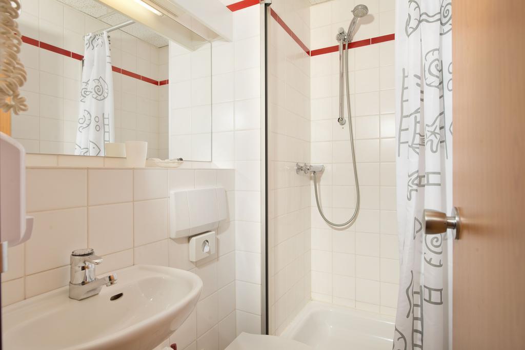 Days Inn Dortmund West Habitación foto